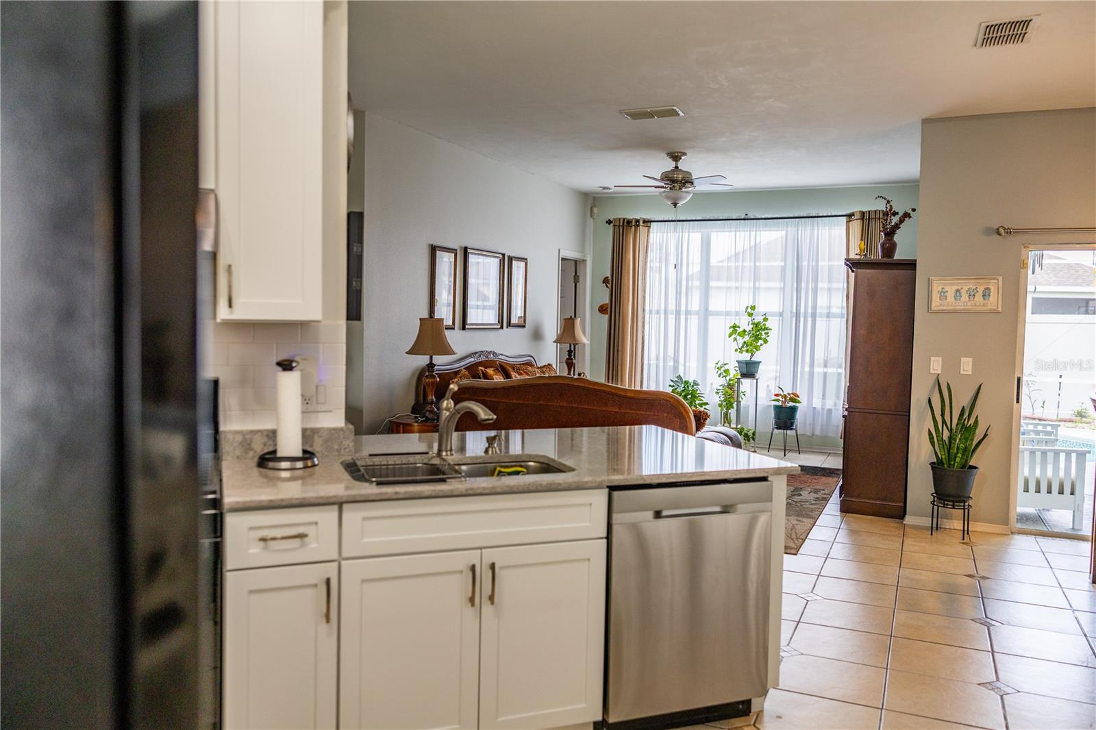 704 JAYBEE AVE, DAVENPORT, FL, 33897