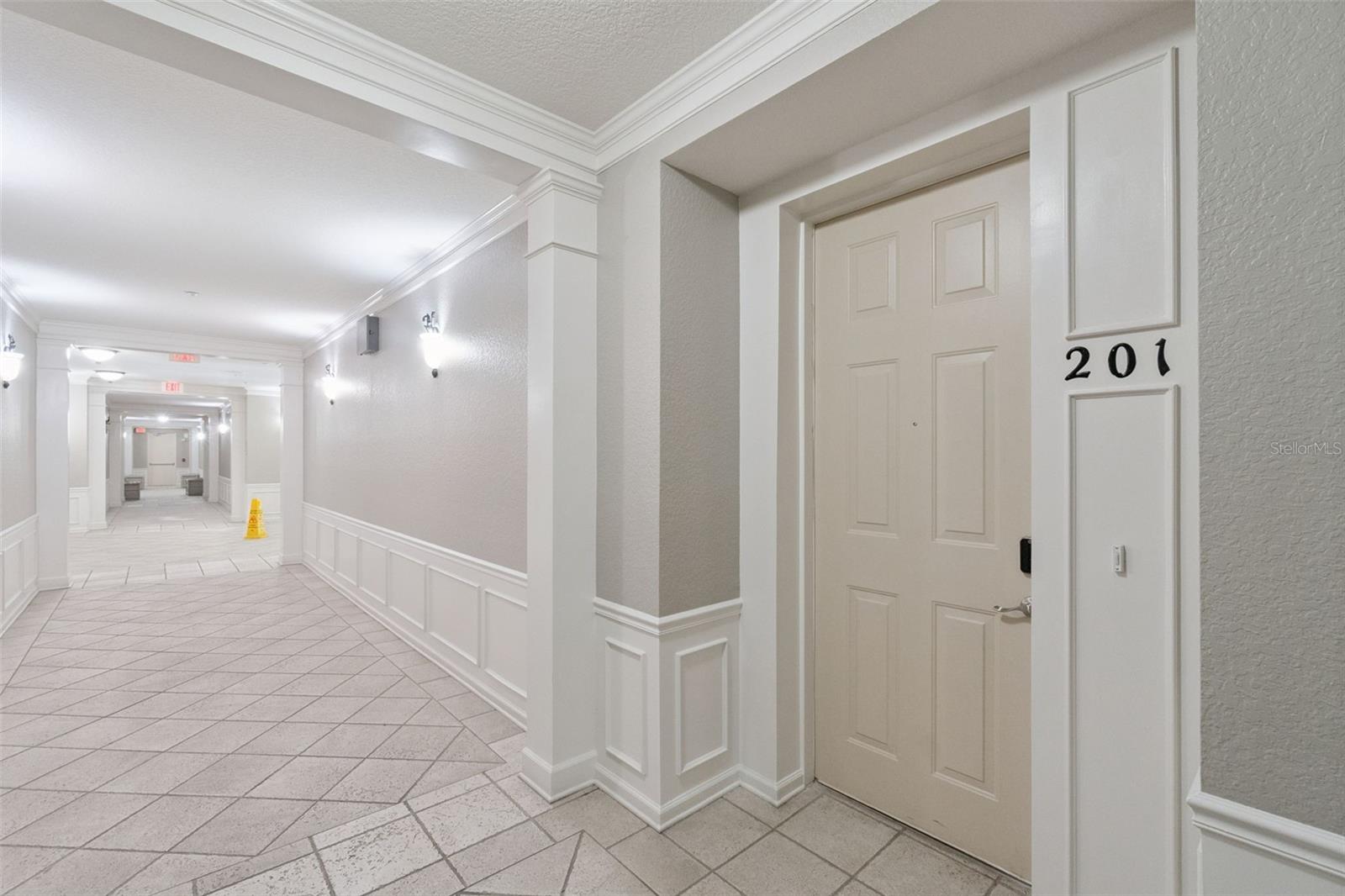 4816 CAYVIEW AVE #201, ORLANDO, FL, 32819