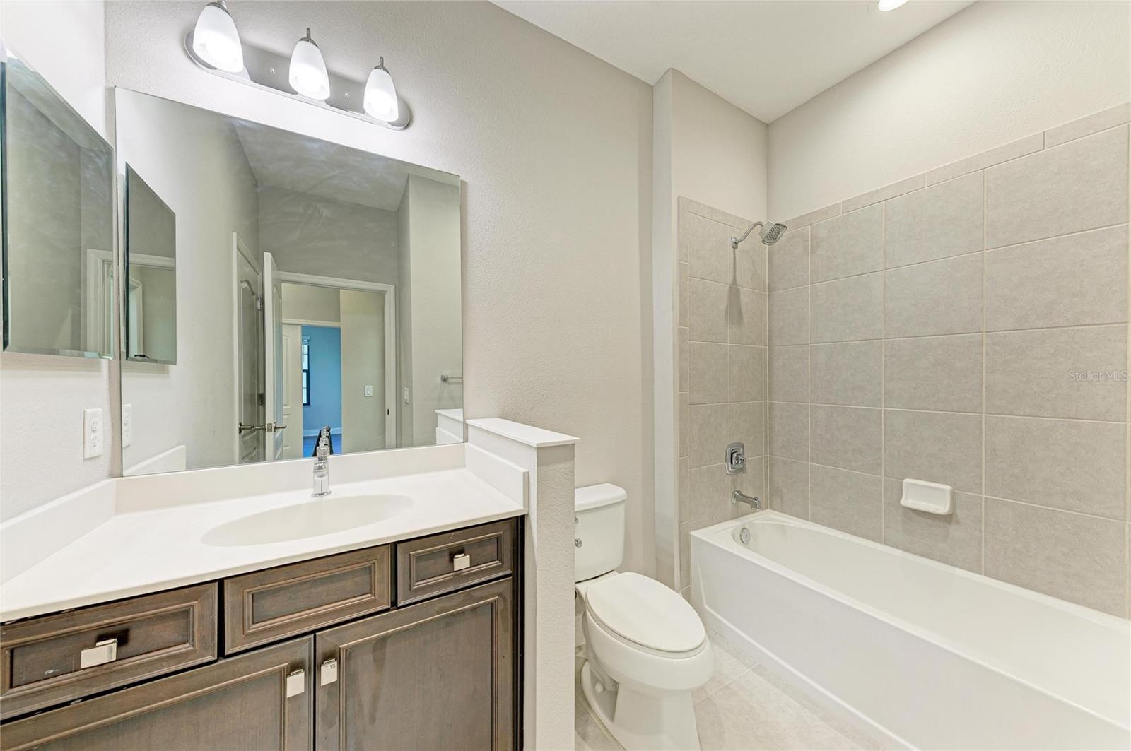 328 CASALINO DR, NORTH VENICE, FL, 34275