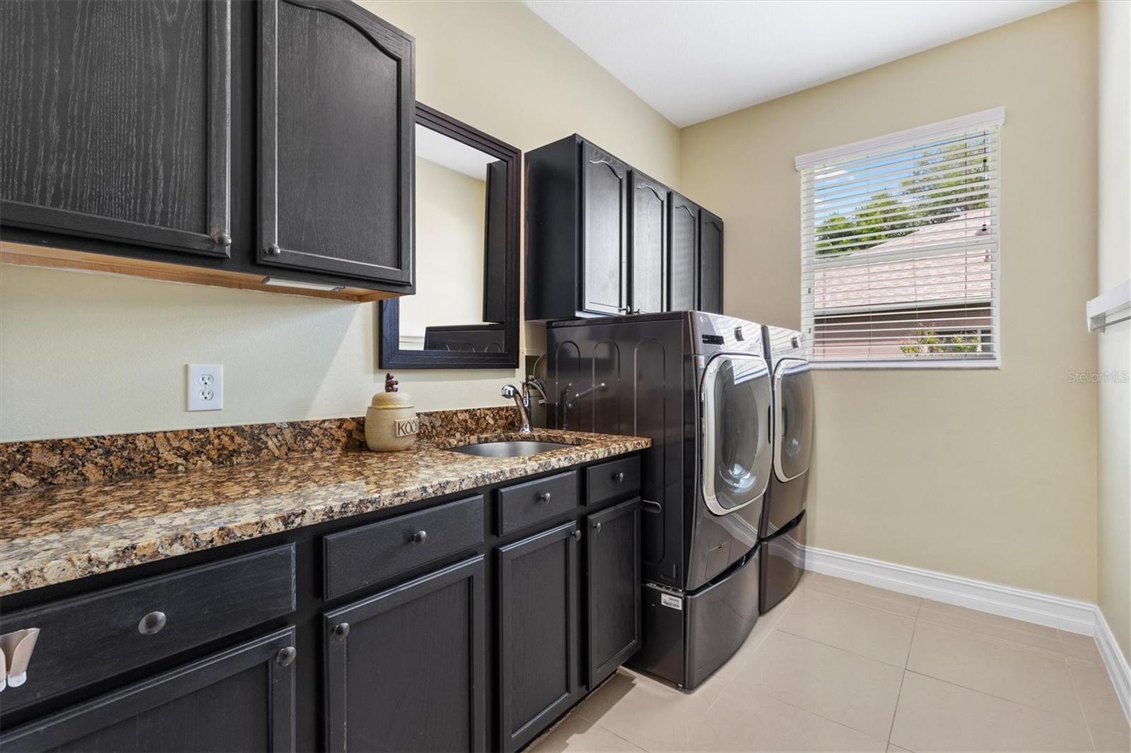 12114 EAGLE POINT CT, LEESBURG, FL, 34788