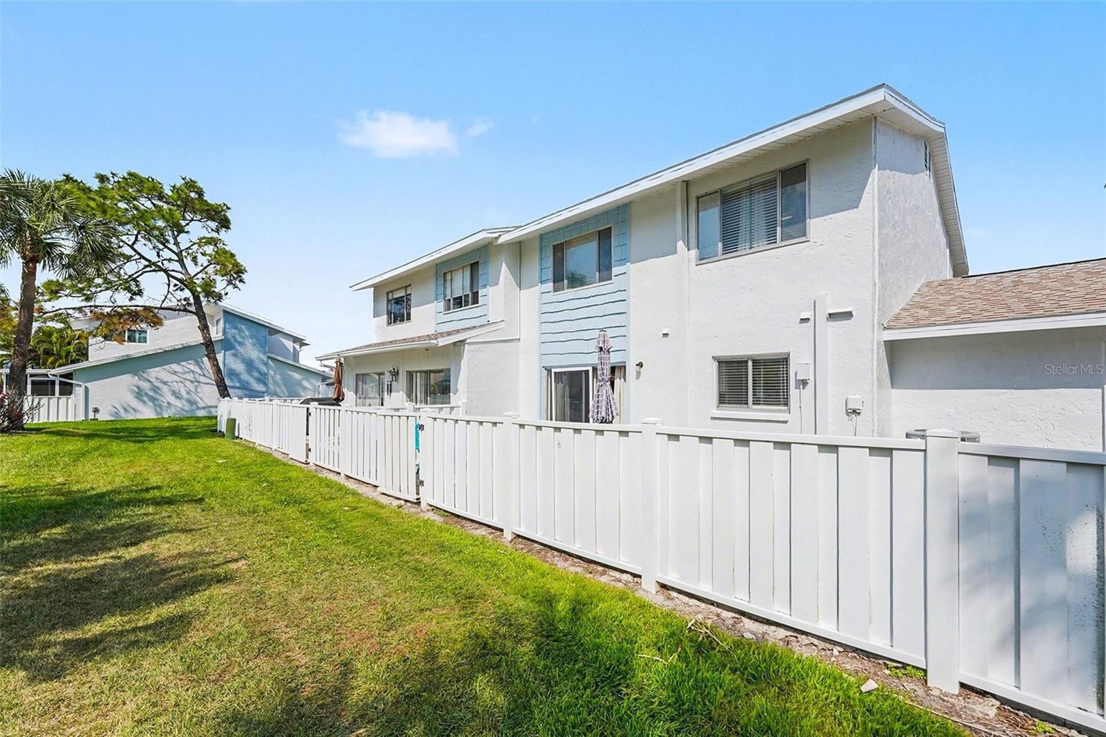 6490 CAPE HATTERAS WAY NE #4, ST PETERSBURG, FL, 33702