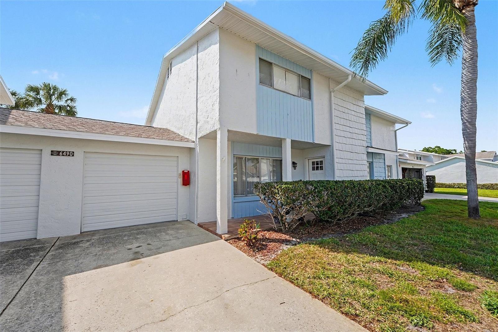 6490 CAPE HATTERAS WAY NE #4, ST PETERSBURG, FL, 33702