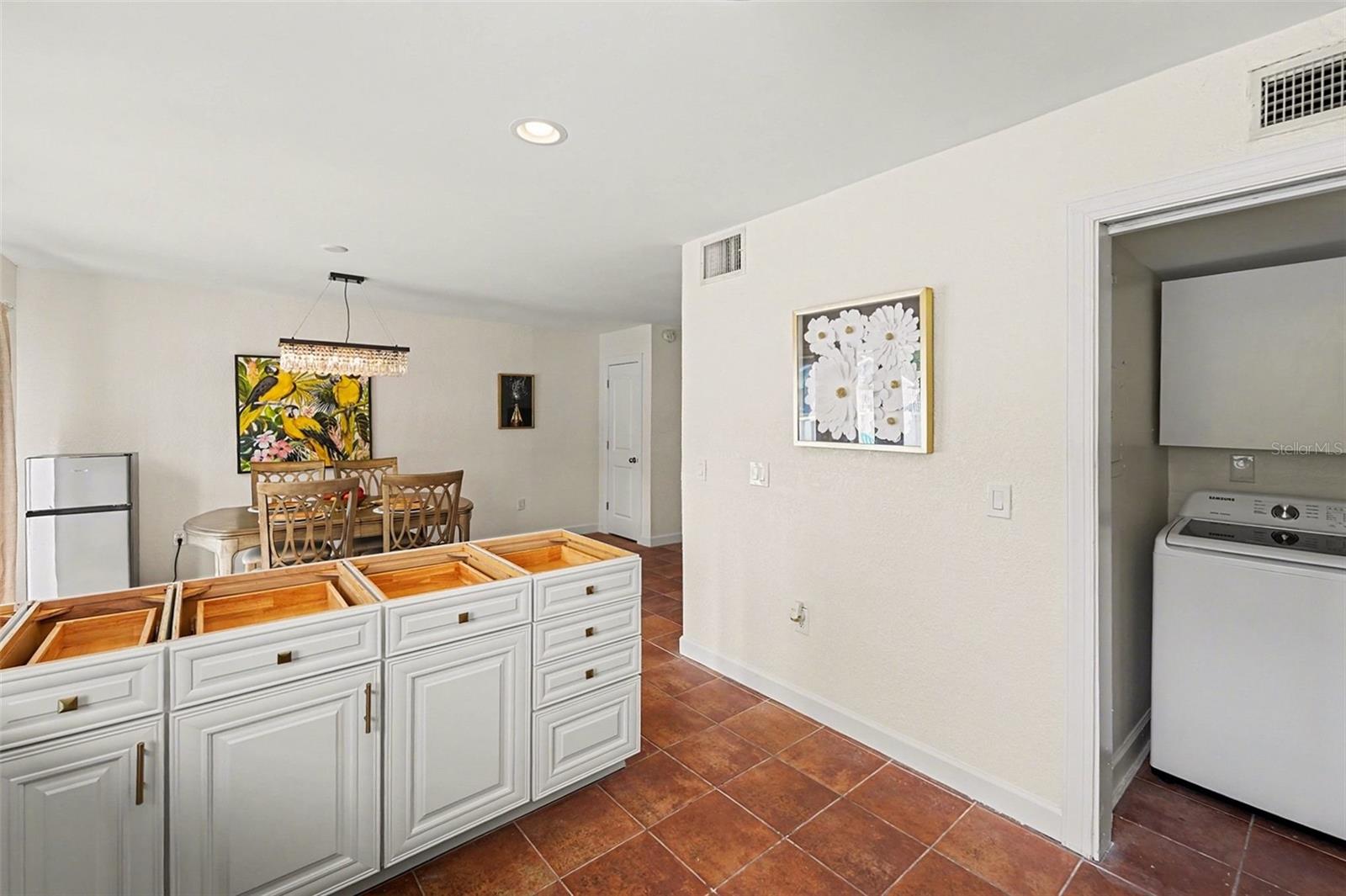 6490 CAPE HATTERAS WAY NE #4, ST PETERSBURG, FL, 33702