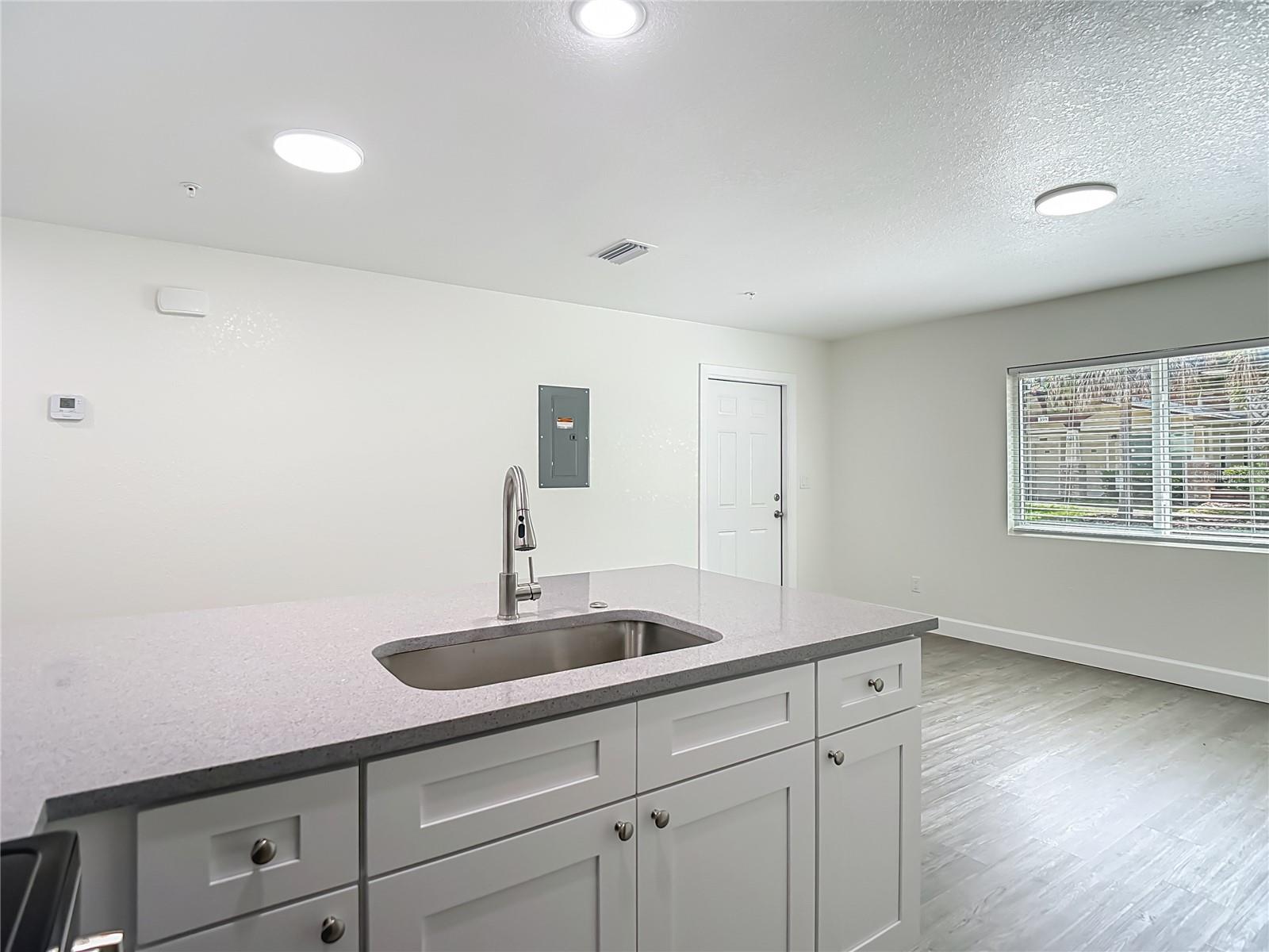 326 S GROSSE AVE #2, TARPON SPRINGS, FL, 34689