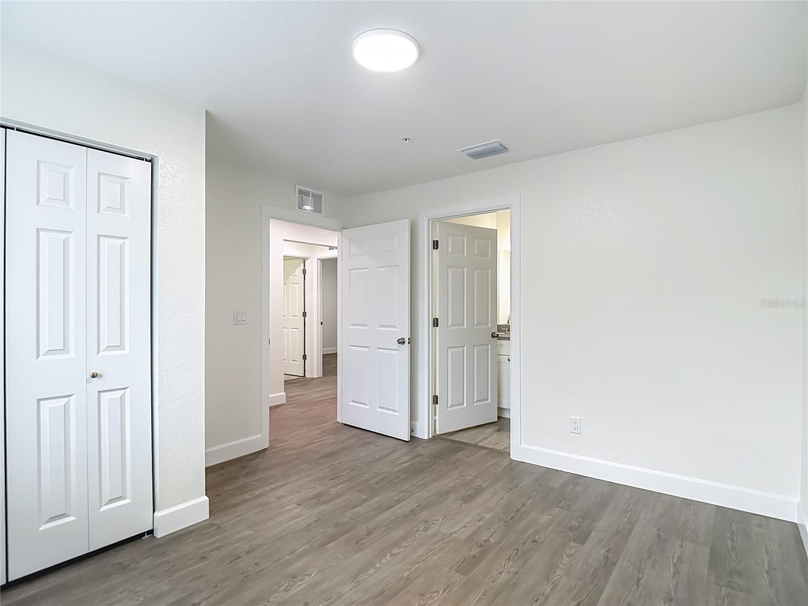 326 S GROSSE AVE #2, TARPON SPRINGS, FL, 34689