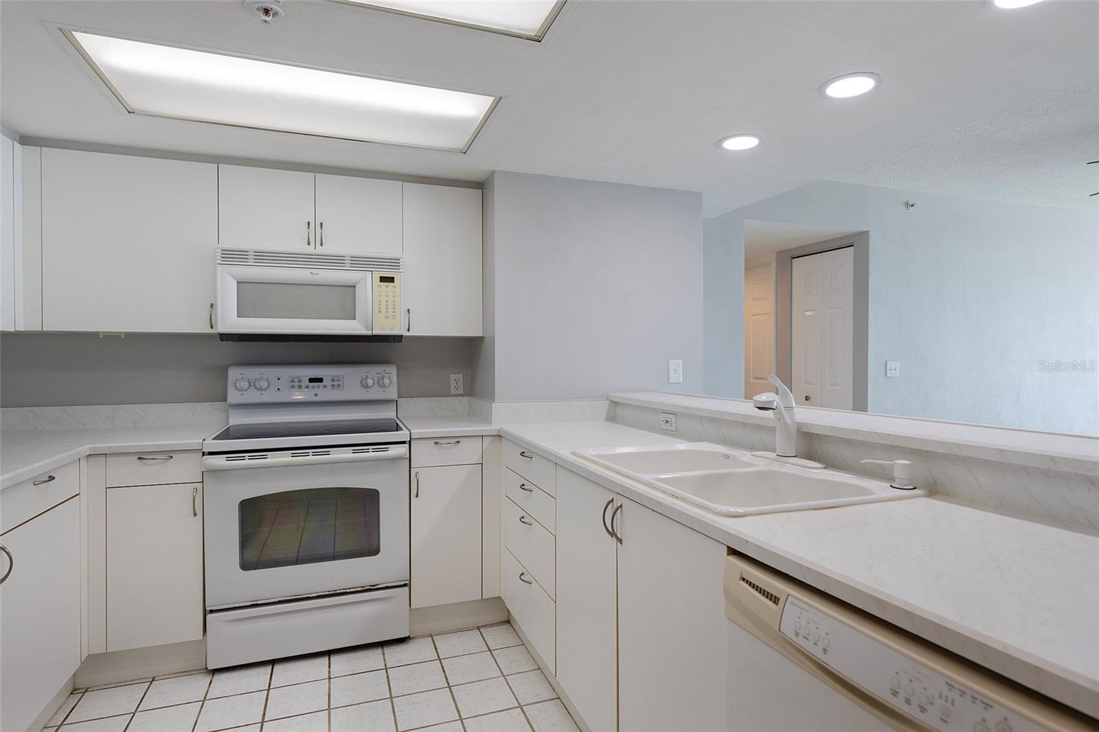 2967 S ATLANTIC AVE #406, DAYTONA BEACH SHORES, FL, 32118