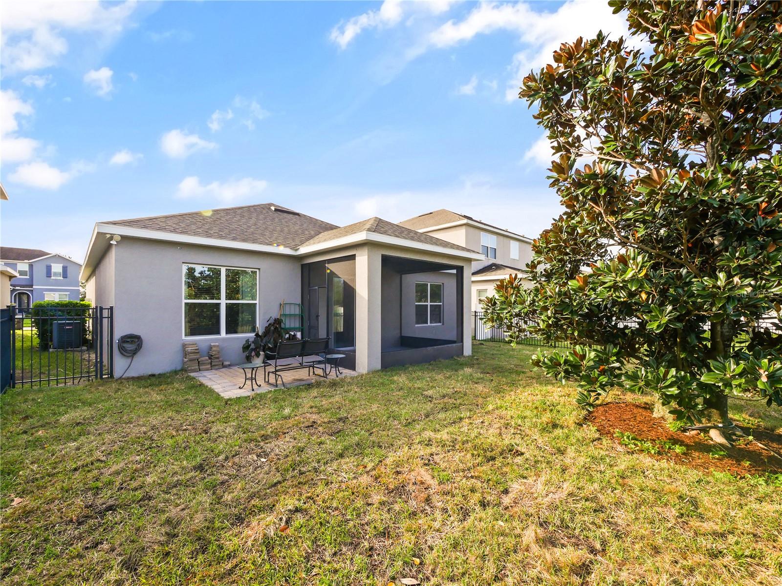 1064 GRAND HILLTOP DR, APOPKA, FL, 32703