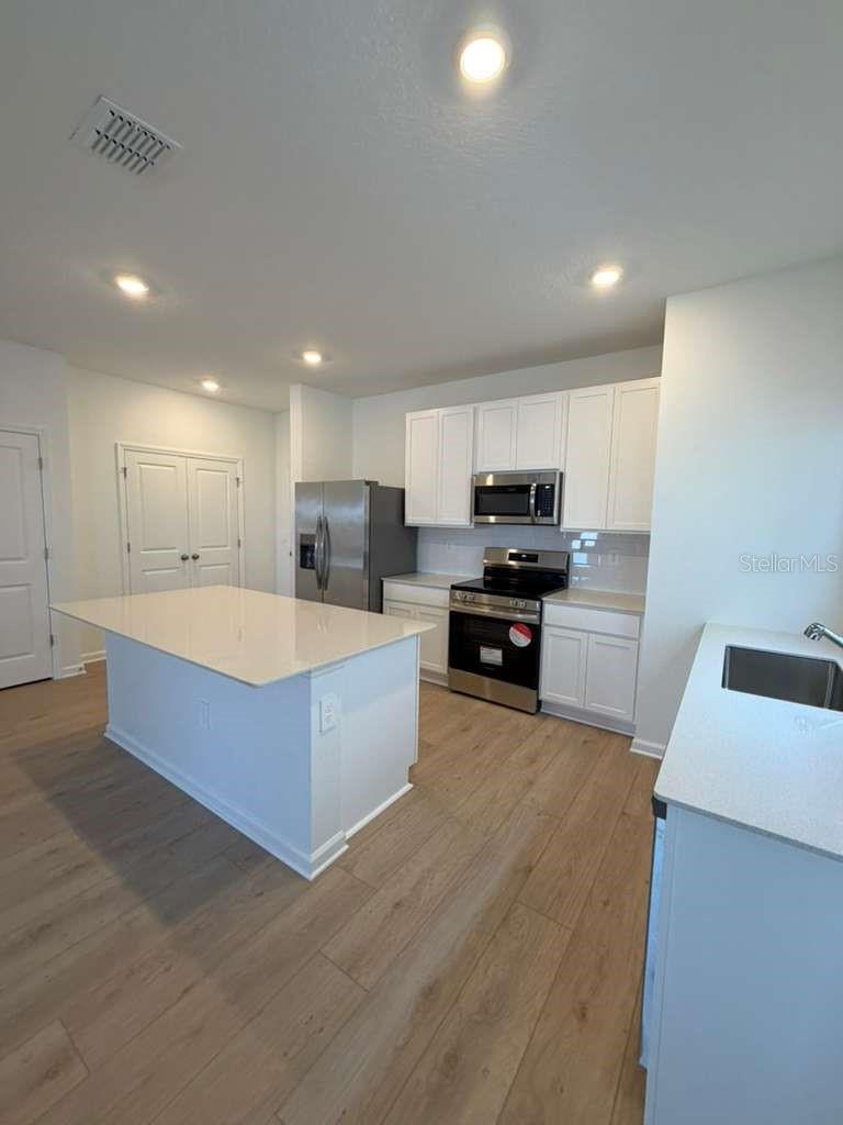 5195 LOYALTY DR, ST CLOUD, FL, 34772