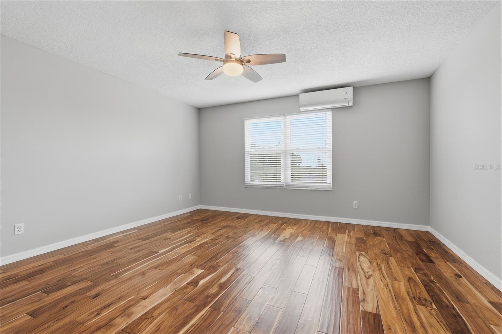 9015 VILLAGE GREEN BLVD, CLERMONT, FL, 34711