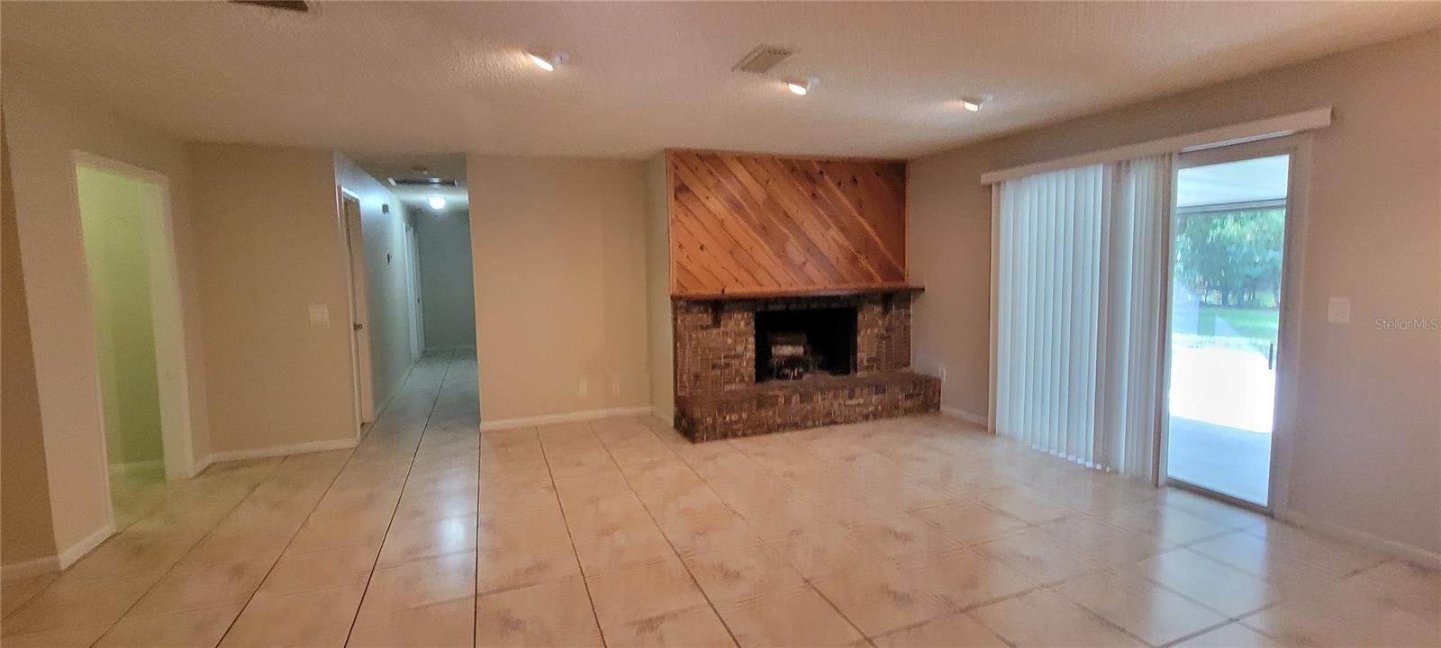 2220 NW 14TH AVE, GAINESVILLE, FL, 32605