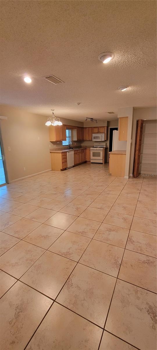 2220 NW 14TH AVE, GAINESVILLE, FL, 32605