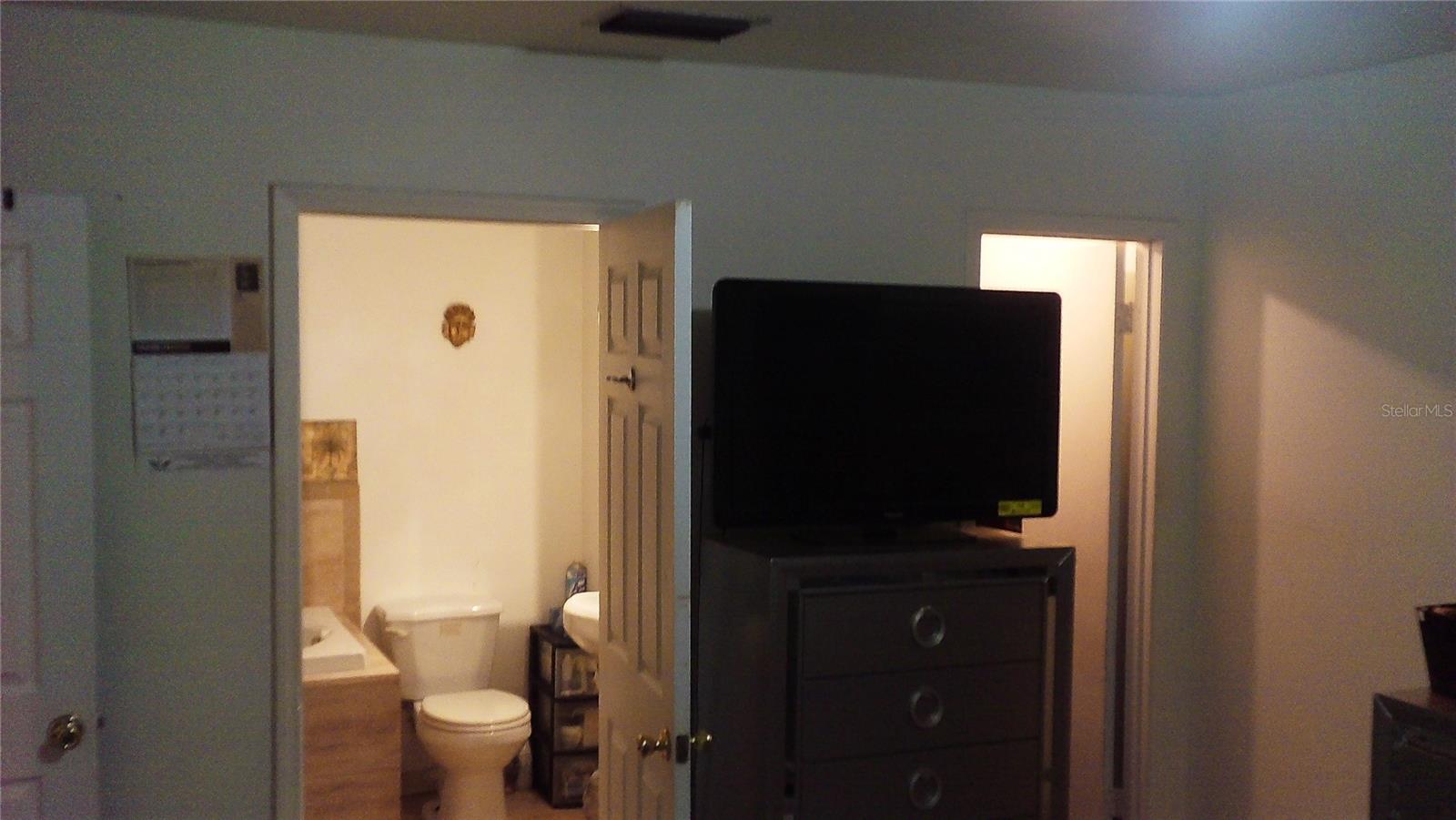 3227 QUEENSBORO AVE S, ST PETERSBURG, FL, 33712