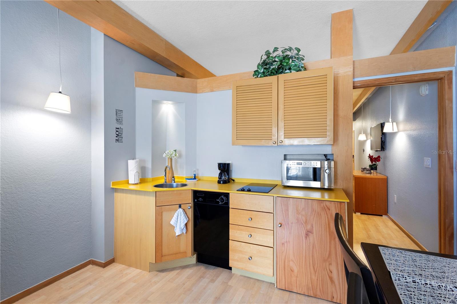 101 PALM HARBOR PKWY #A+B 223, PALM COAST, FL, 32137