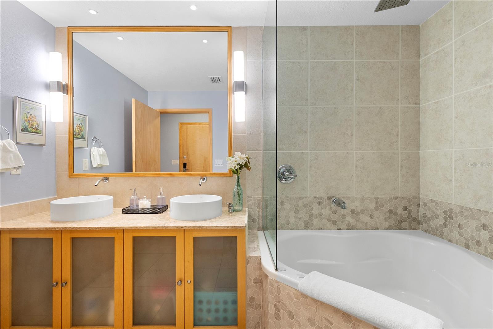 101 PALM HARBOR PKWY #A+B 223, PALM COAST, FL, 32137