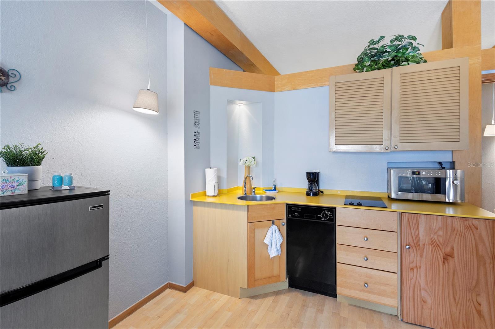 101 PALM HARBOR PKWY #A+B 223, PALM COAST, FL, 32137