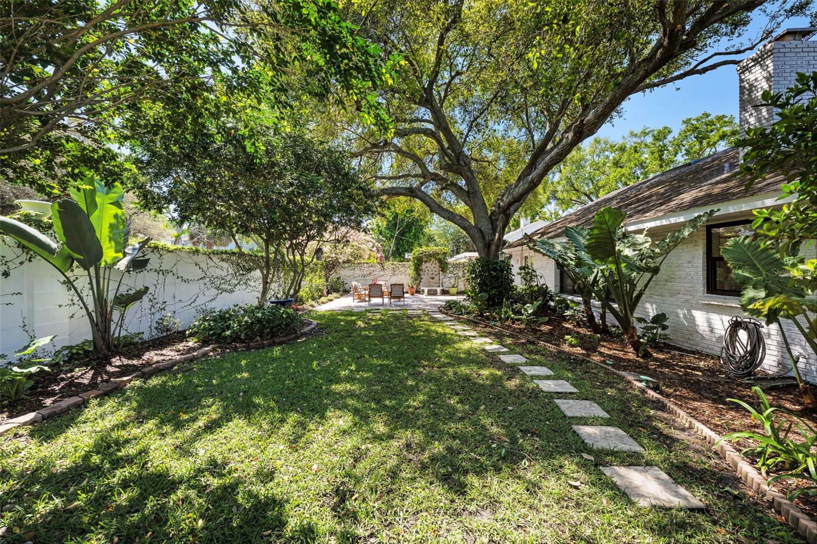 1110 S DUNBAR AVE, TAMPA, FL, 33629