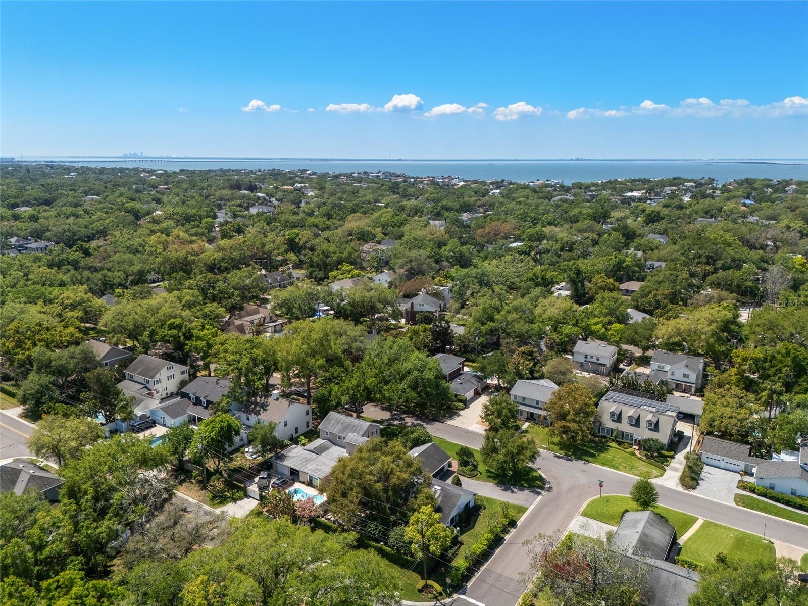 1110 S DUNBAR AVE, TAMPA, FL, 33629