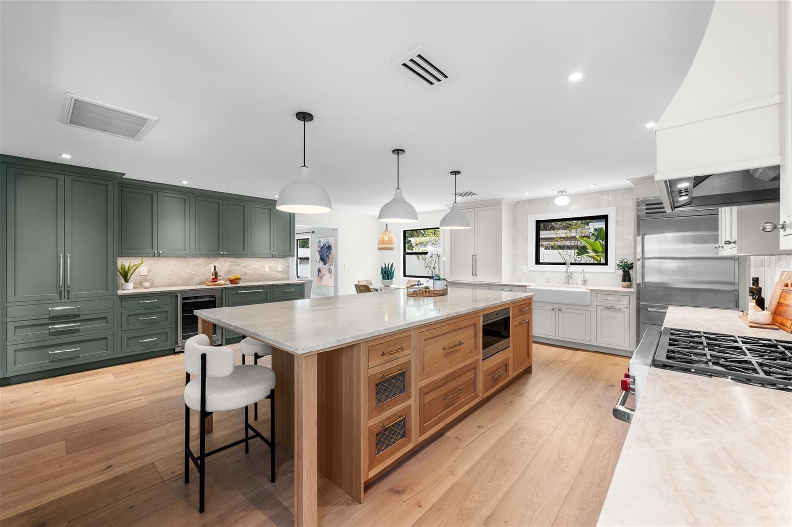 1110 S DUNBAR AVE, TAMPA, FL, 33629