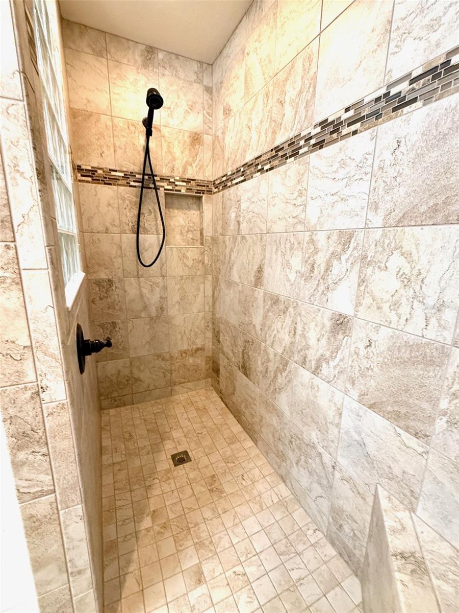 1222 DUSTIN DR, THE VILLAGES, FL, 32159