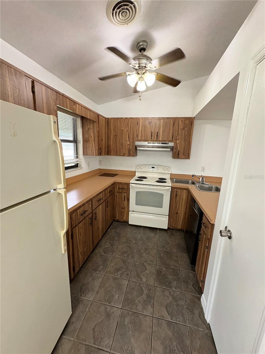 49 BANYAN DR, OCALA, FL, 34472