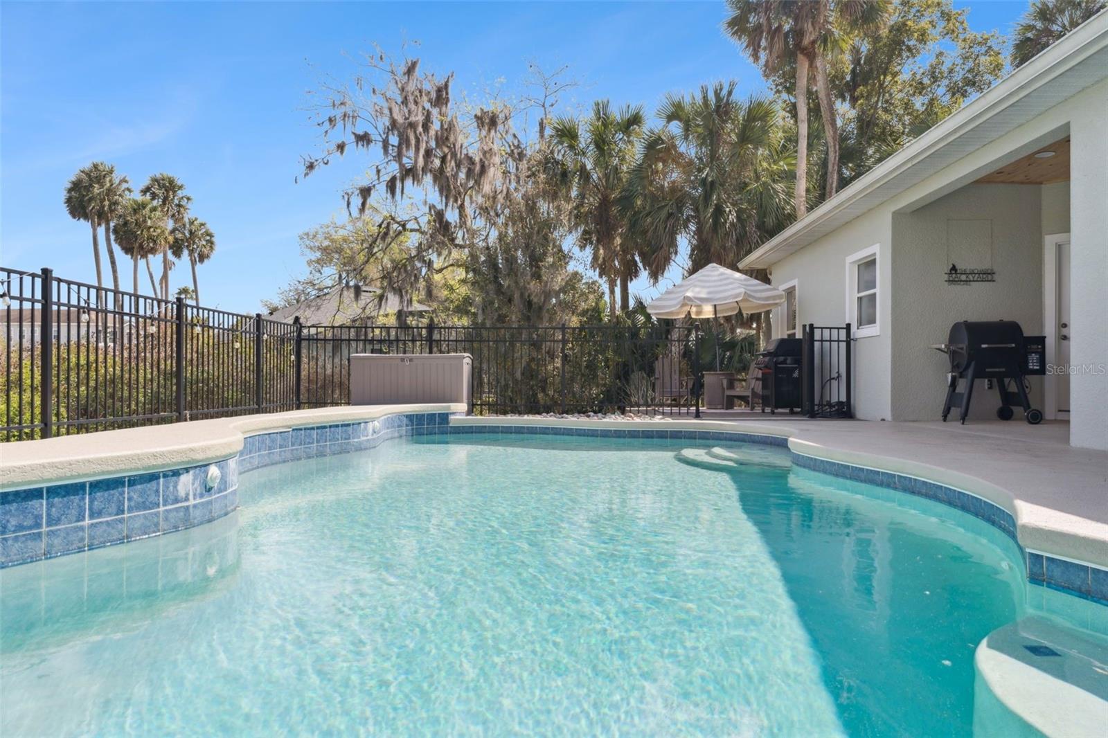 16805 BEAUCLAIRE CT, TAVARES, FL, 32778