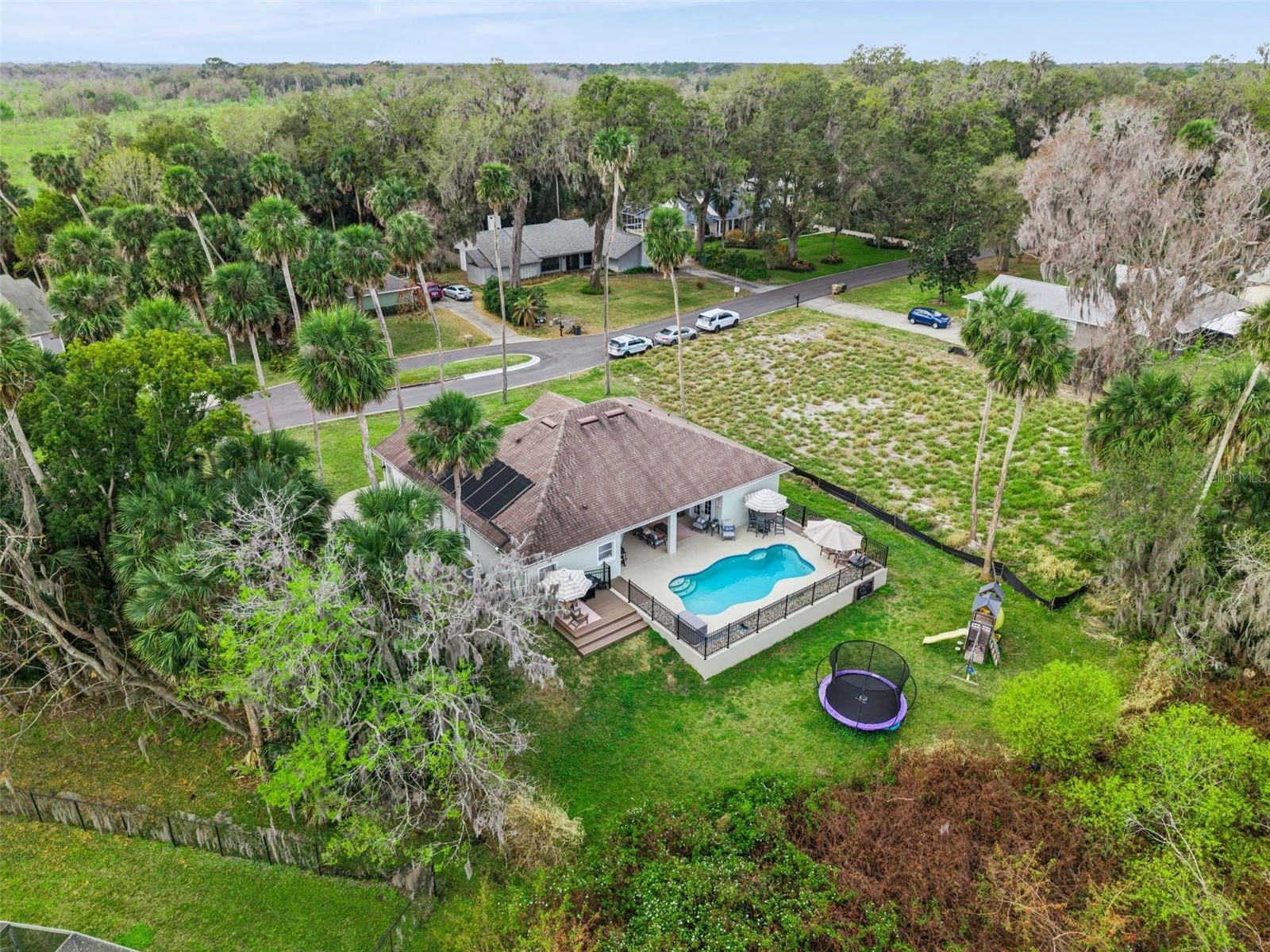 16805 BEAUCLAIRE CT, TAVARES, FL, 32778