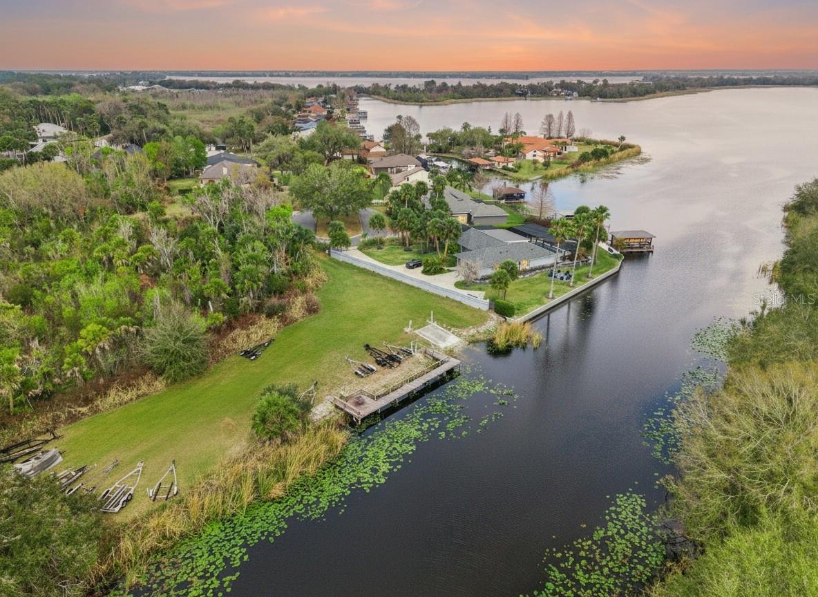 16805 BEAUCLAIRE CT, TAVARES, FL, 32778