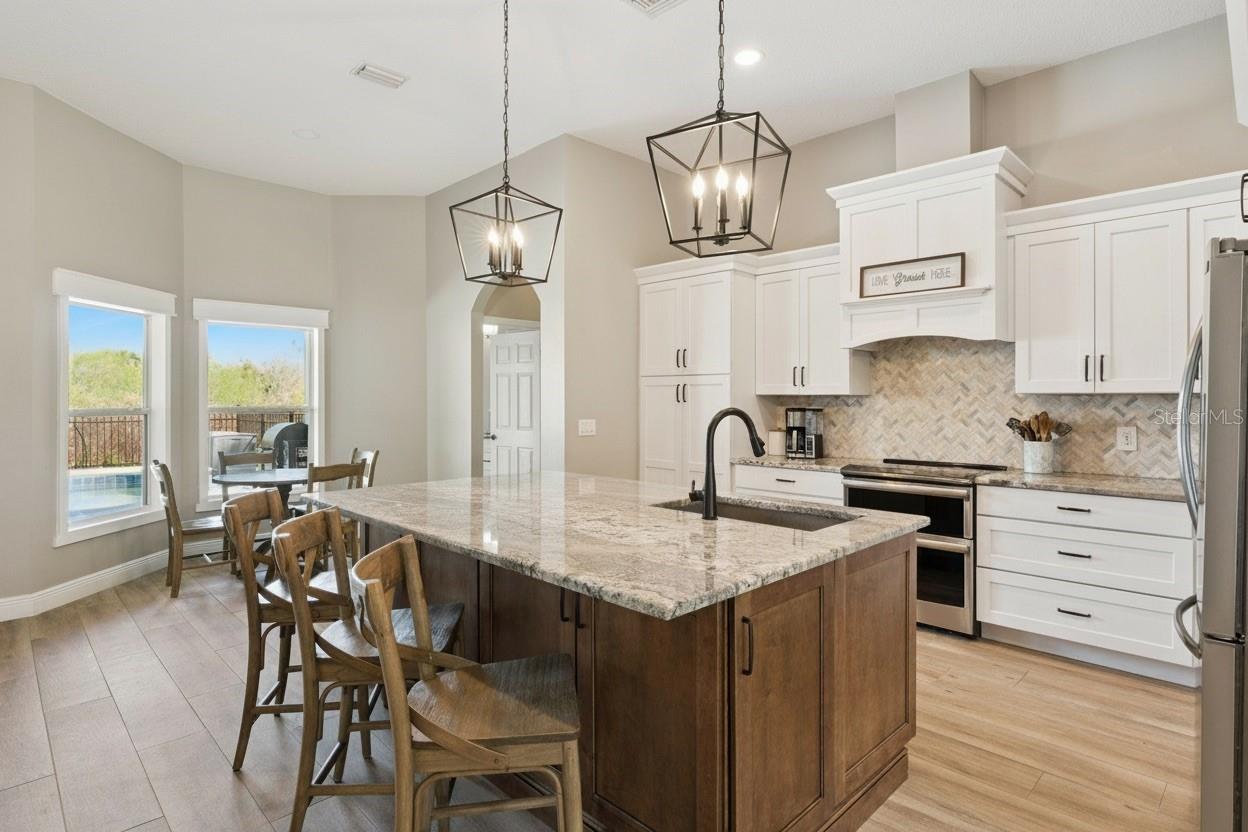 16805 BEAUCLAIRE CT, TAVARES, FL, 32778