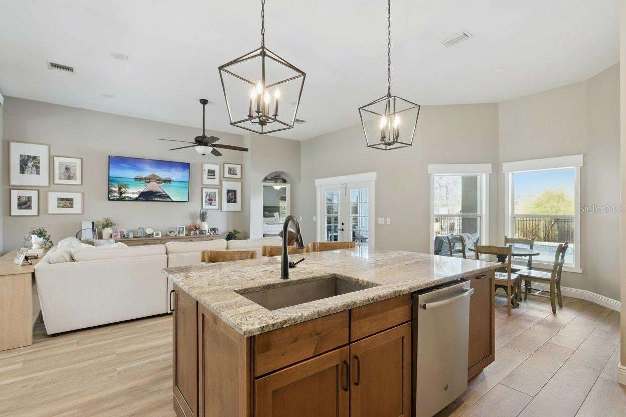 16805 BEAUCLAIRE CT, TAVARES, FL, 32778