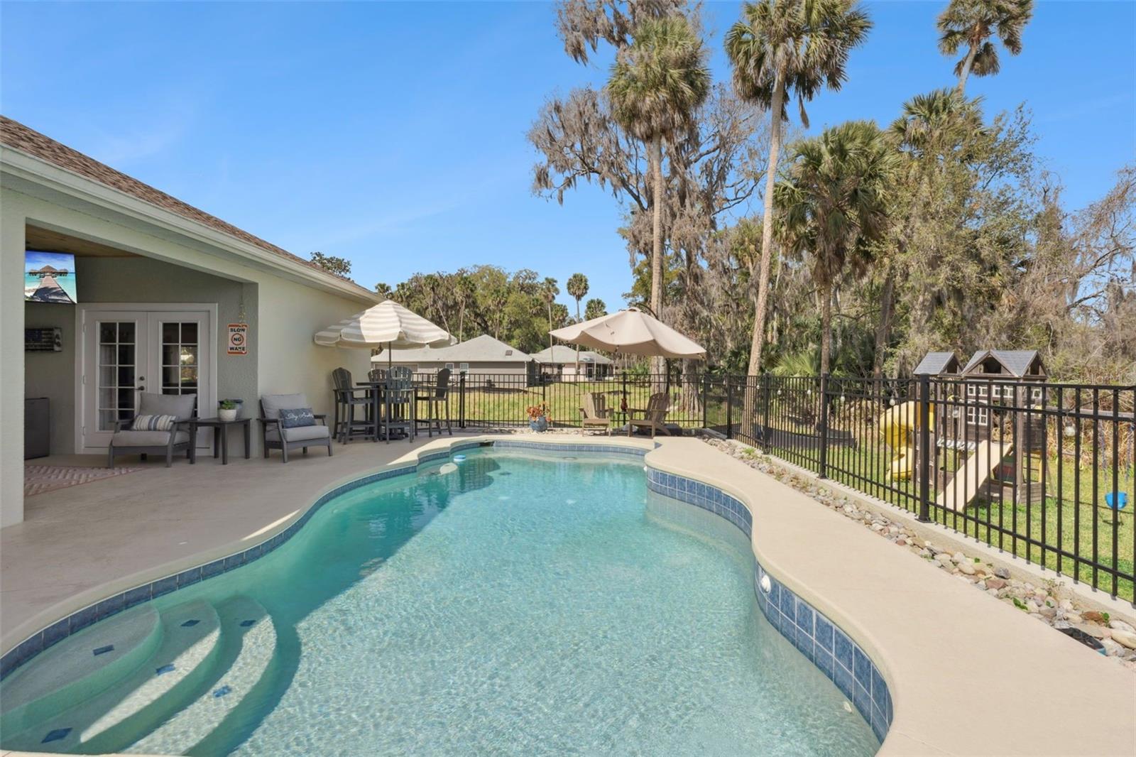 16805 BEAUCLAIRE CT, TAVARES, FL, 32778