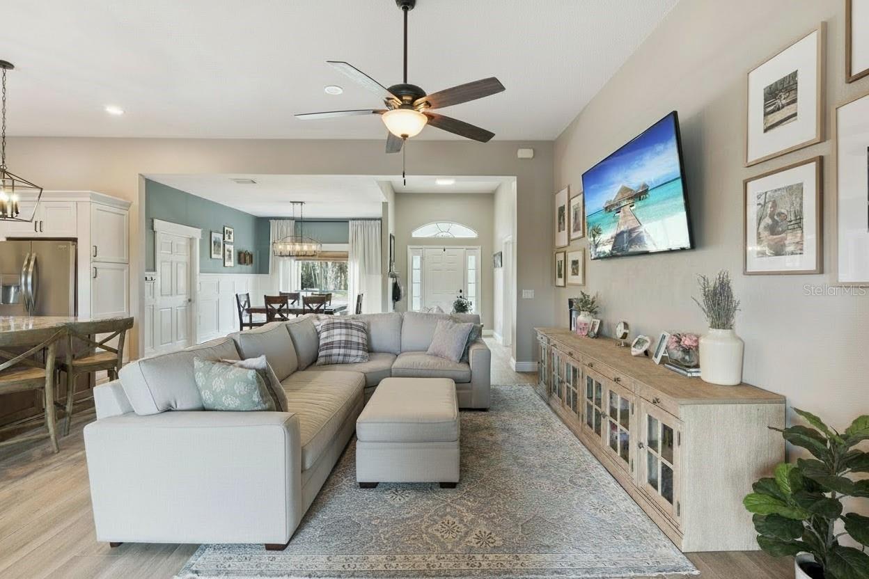 16805 BEAUCLAIRE CT, TAVARES, FL, 32778