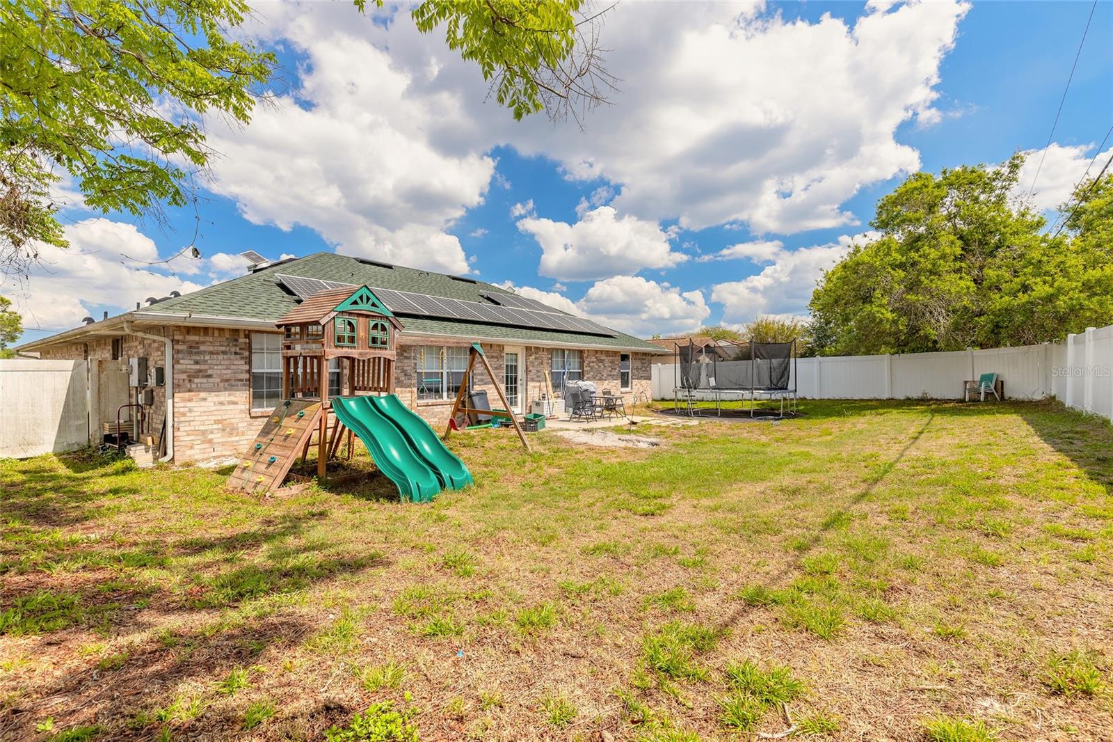 2431 WEATHERFORD DR, DELTONA, FL, 32738