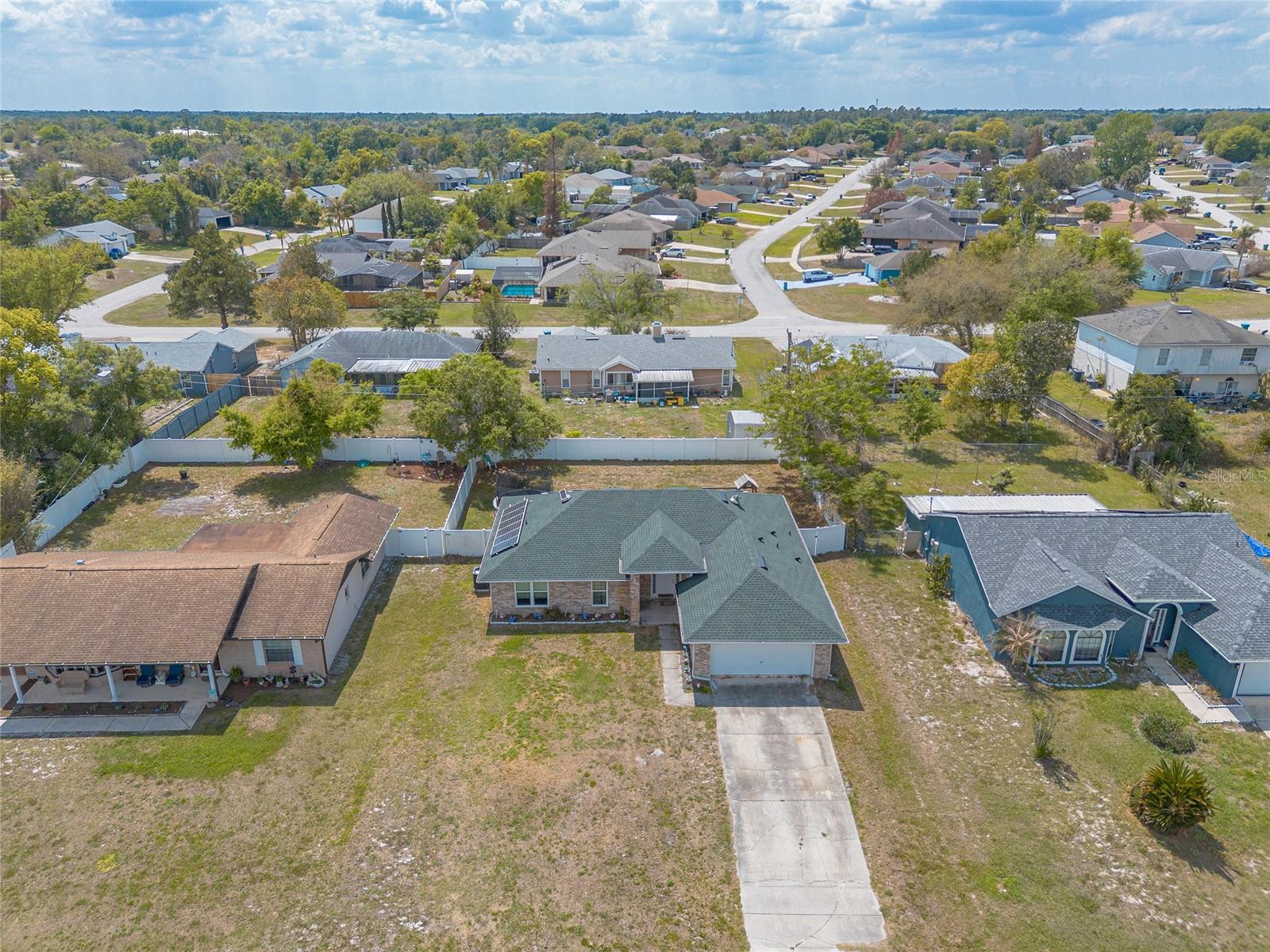 2431 WEATHERFORD DR, DELTONA, FL, 32738