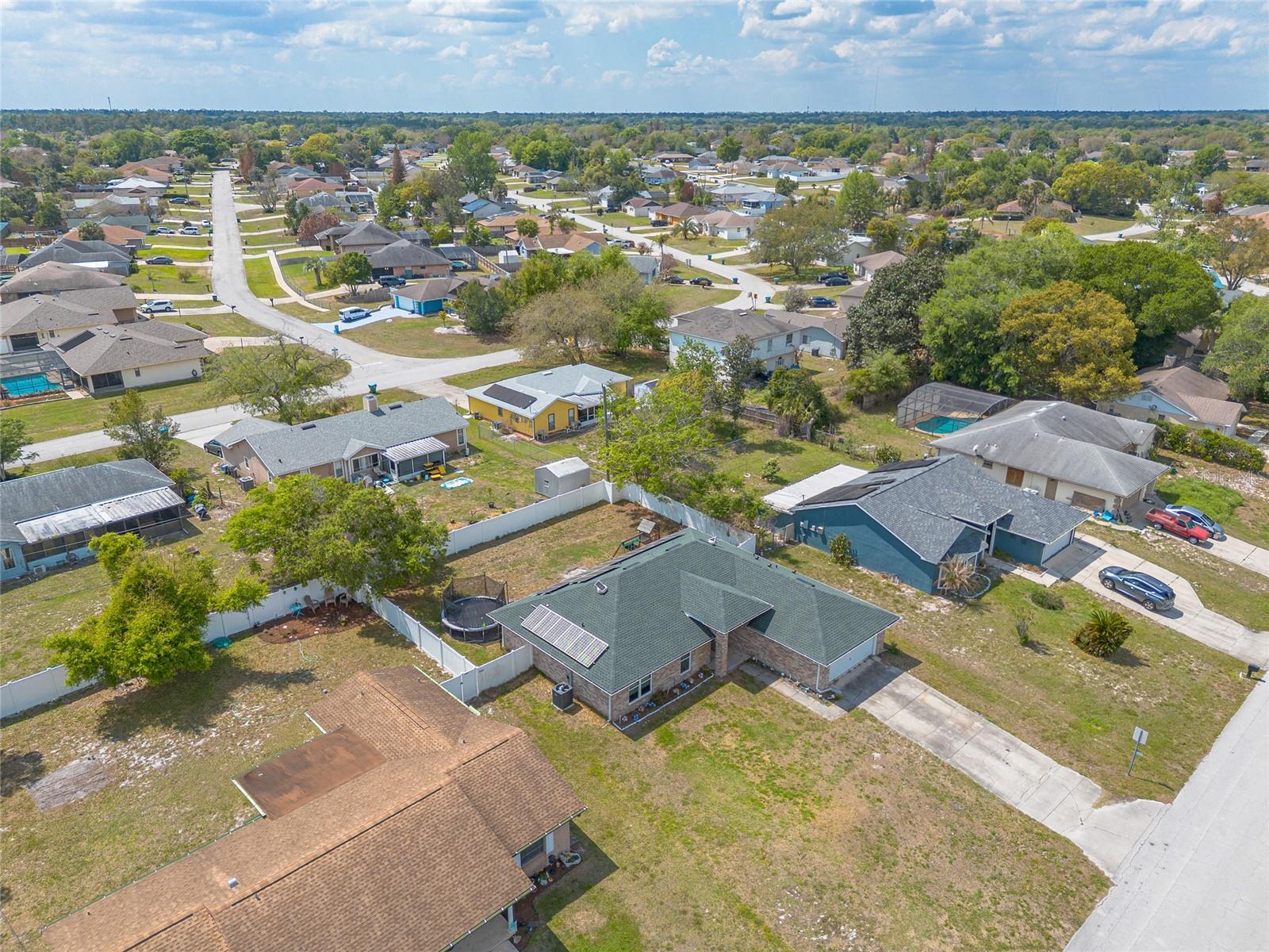 2431 WEATHERFORD DR, DELTONA, FL, 32738