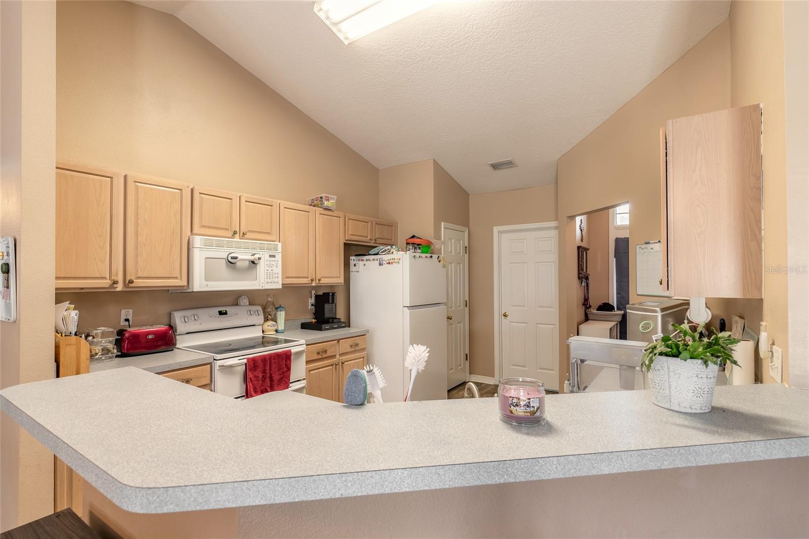 2431 WEATHERFORD DR, DELTONA, FL, 32738