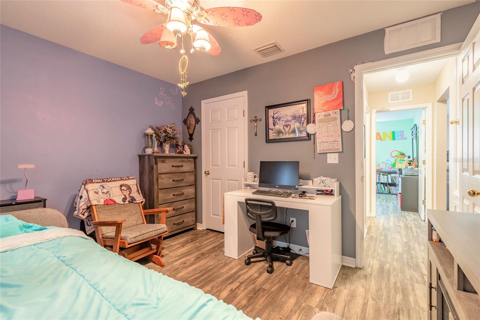 2431 WEATHERFORD DR, DELTONA, FL, 32738