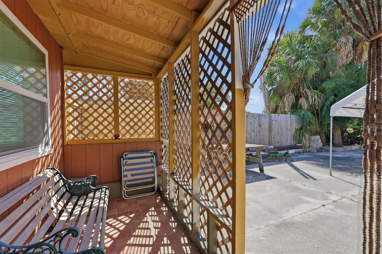 555 ARTISTS AVE, ENGLEWOOD, FL, 34223