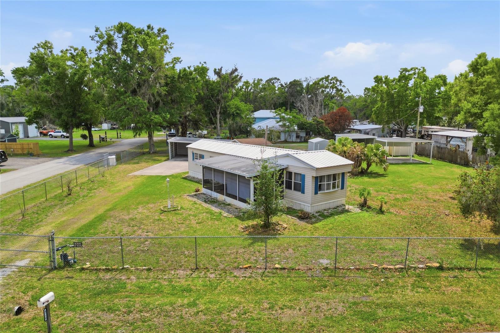 4710 VILLAGE DR, LAKELAND, FL, 33811