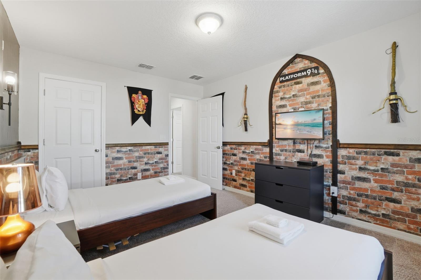1570 CAREY PALM CIR, KISSIMMEE, FL, 34747