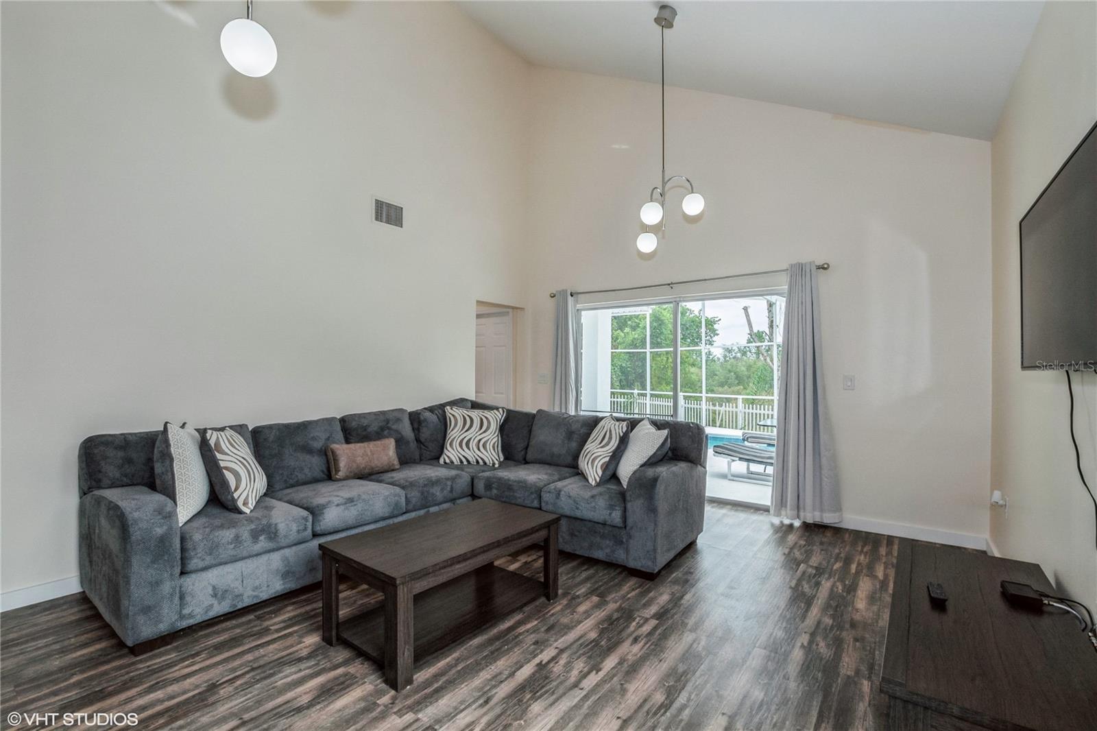 8825 KENSINGTON CT, KISSIMMEE, FL, 34747