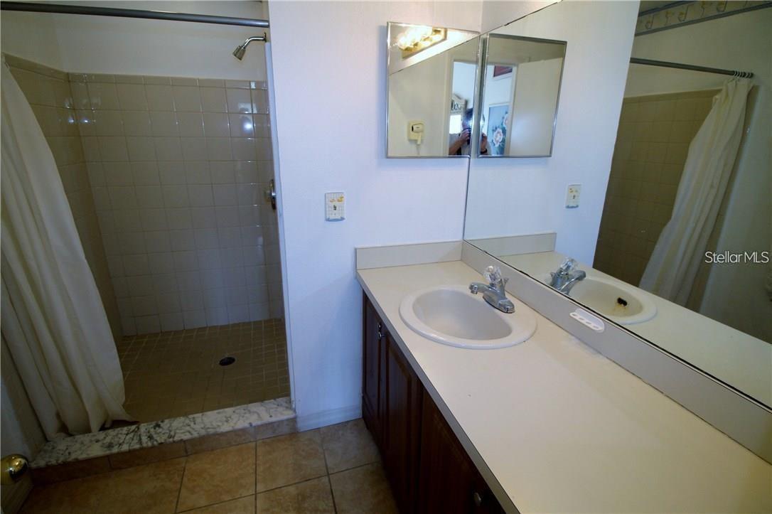 5004 LAGUNA BAY CIR #54, KISSIMMEE, FL, 34746