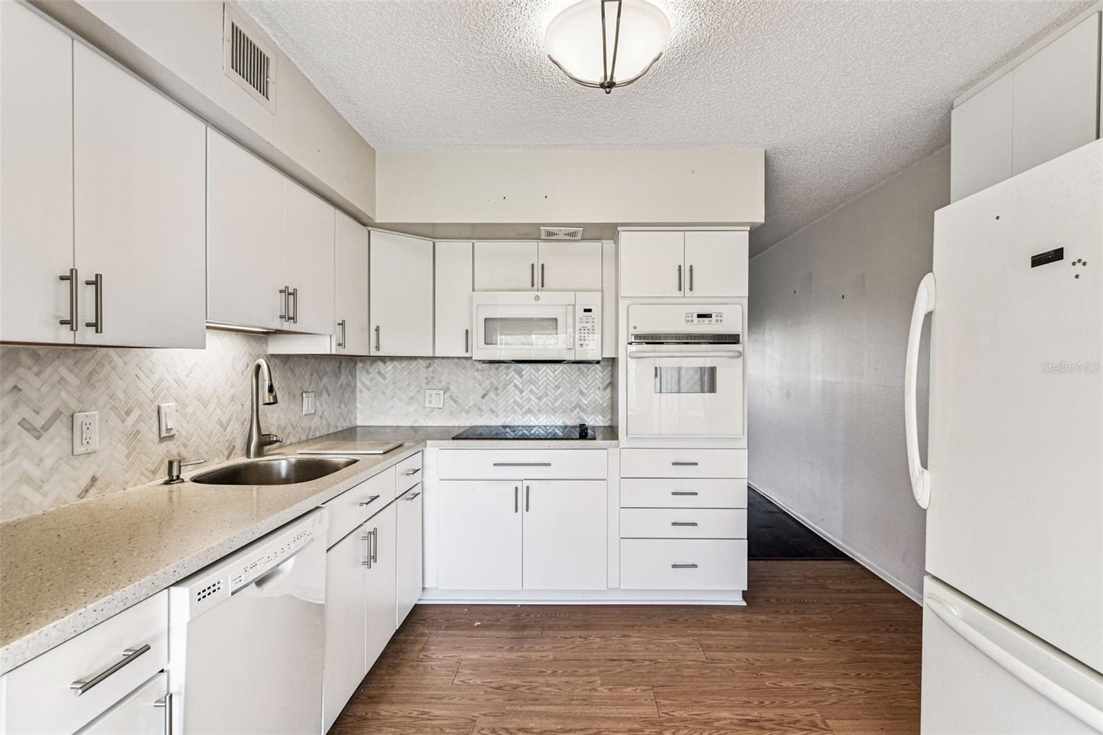 2455 FINLANDIA LN #67, CLEARWATER, FL, 33763