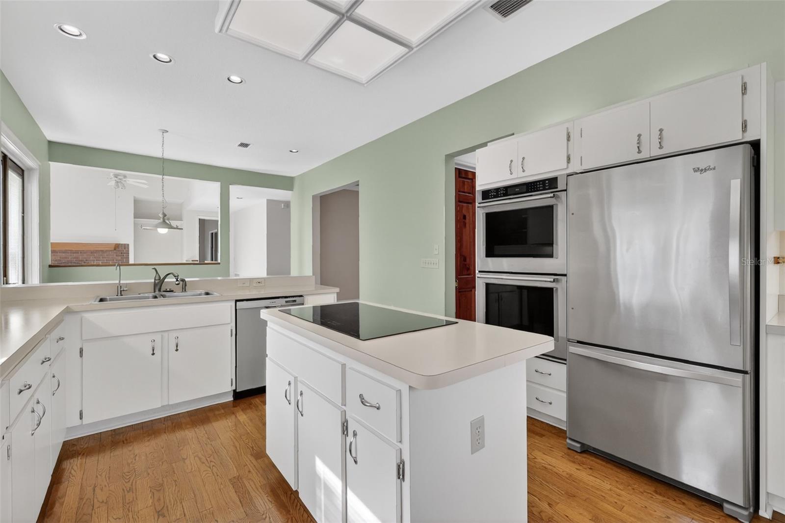 34028 PARK LN, LEESBURG, FL, 34788