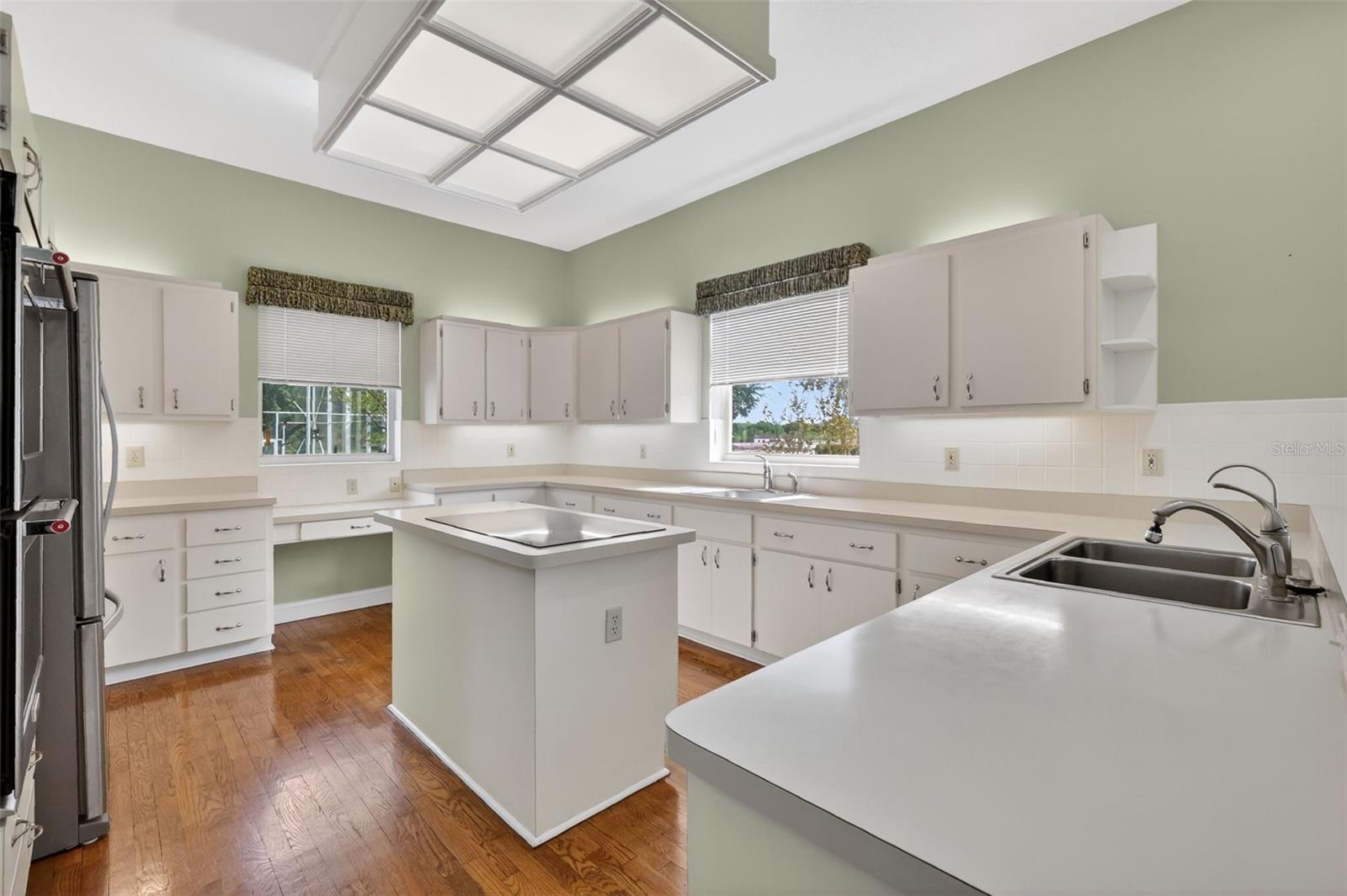34028 PARK LN, LEESBURG, FL, 34788