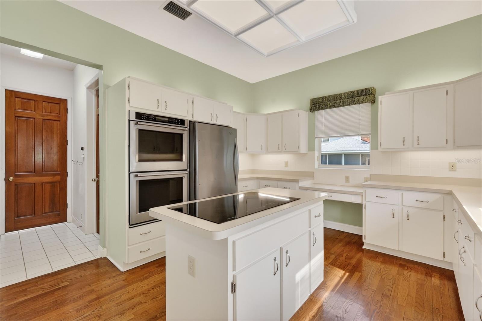 34028 PARK LN, LEESBURG, FL, 34788
