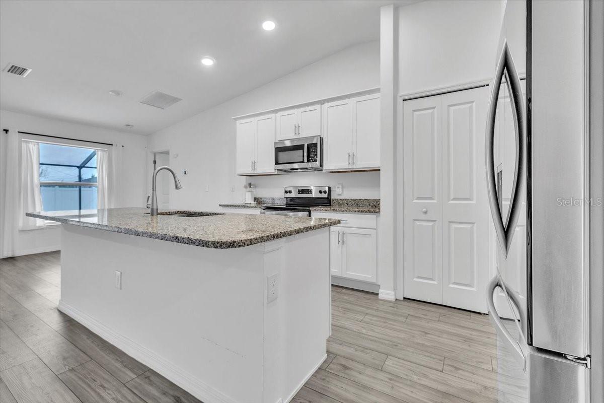 2816 NW 8TH PL, CAPE CORAL, FL, 33993