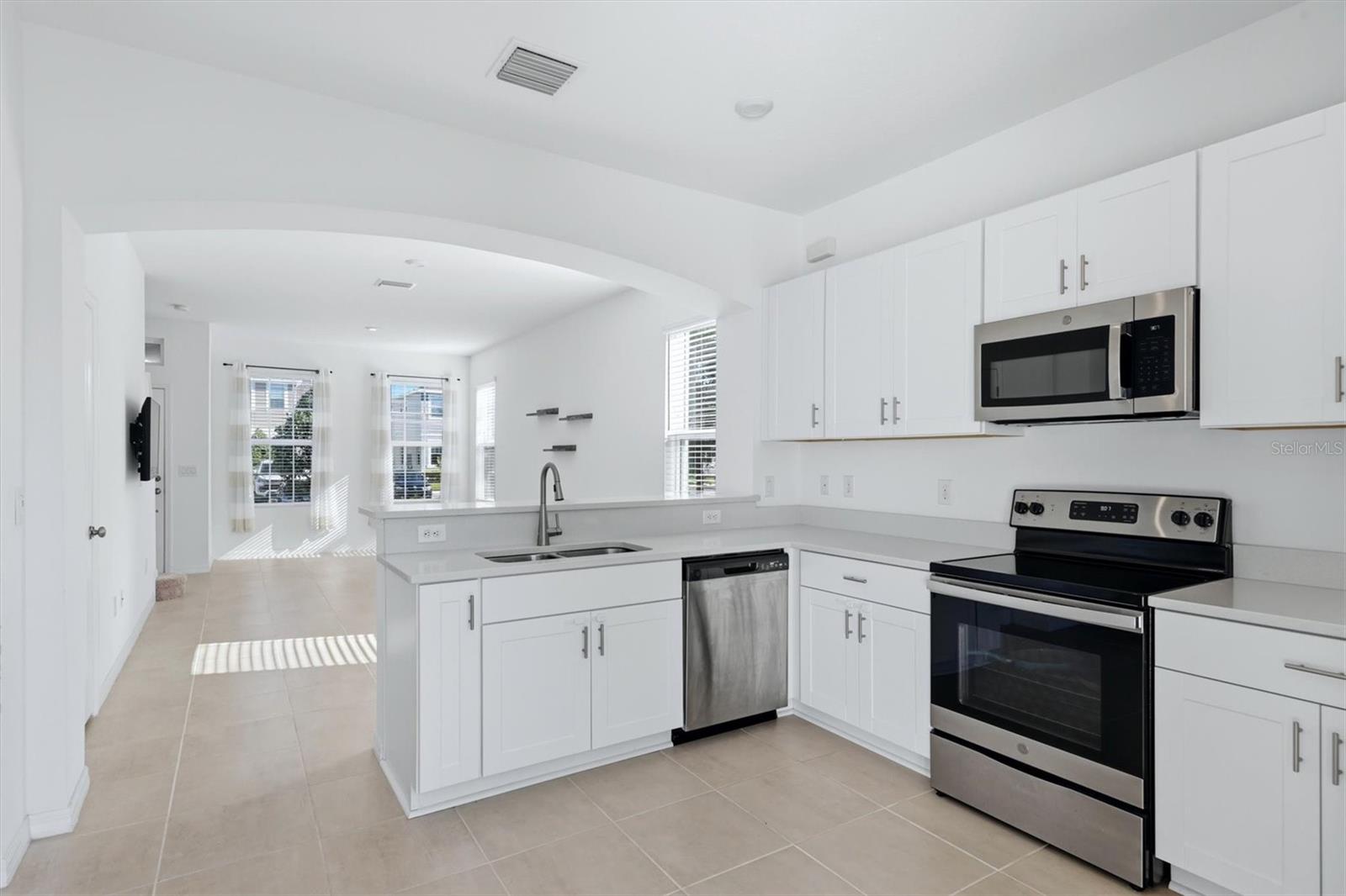 6135 FAIRMONT LN, PALMETTO, FL, 34221