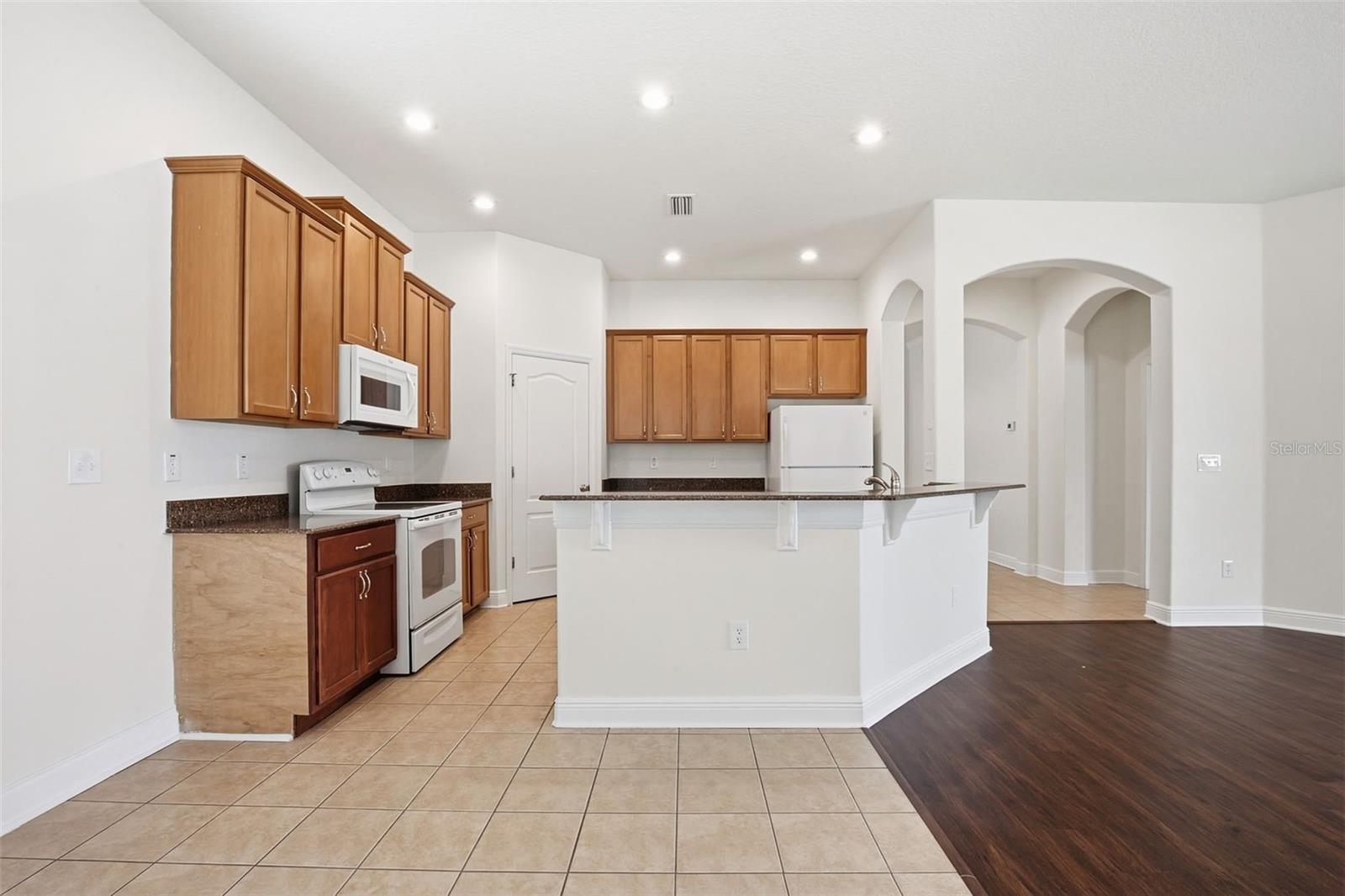 7550 BULLS HEAD DR, WESLEY CHAPEL, FL, 33545