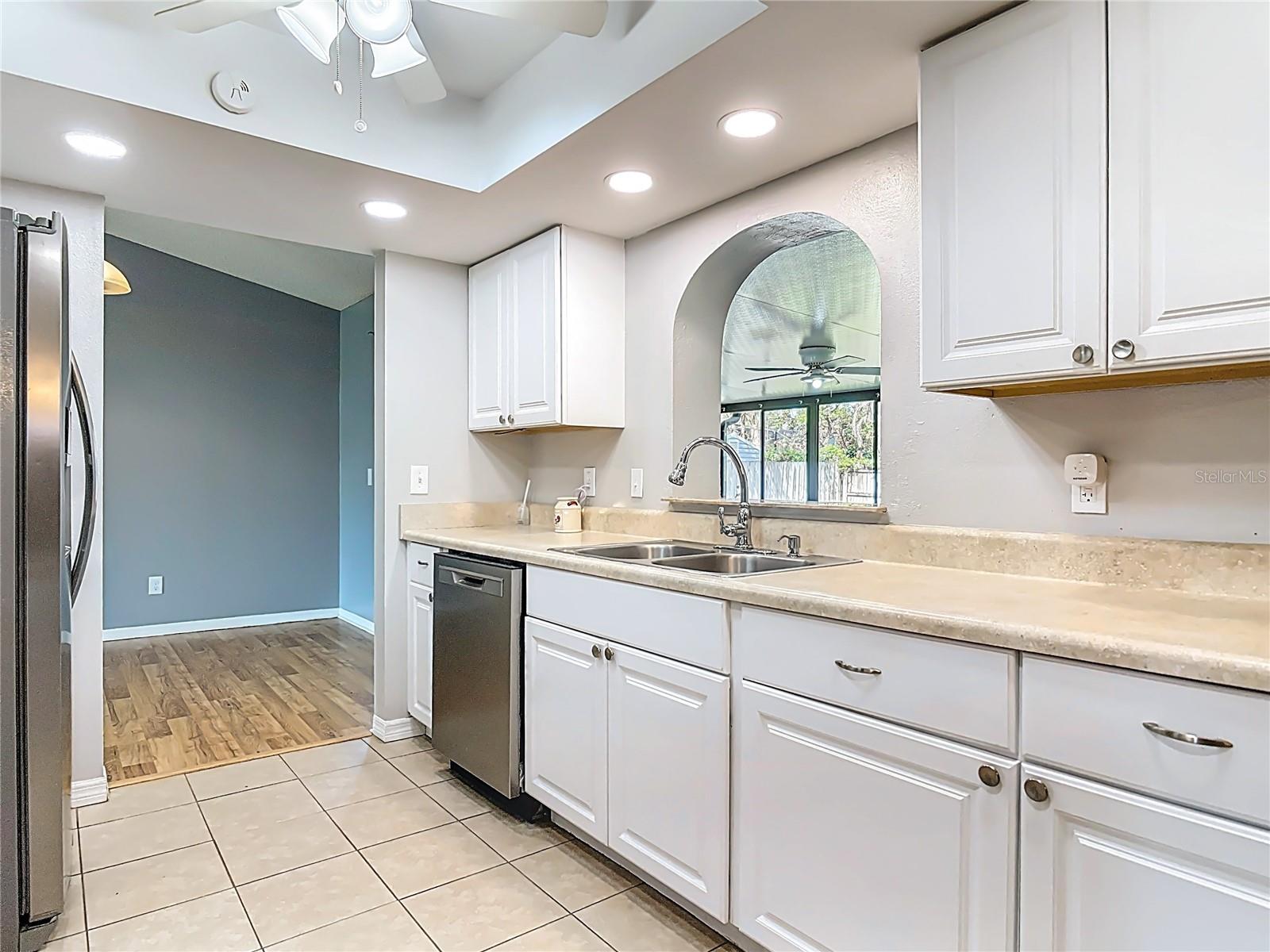 1815 TRAVELERS PALM DR, EDGEWATER, FL, 32132