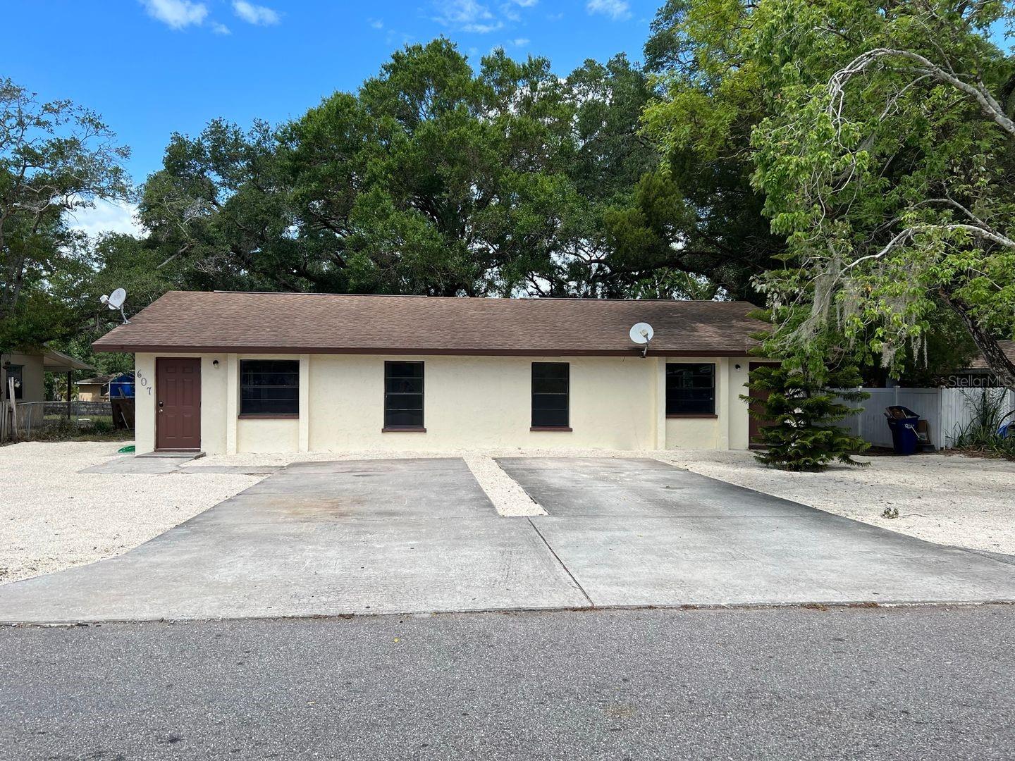 607 23RD AVE E, BRADENTON, FL, 34208